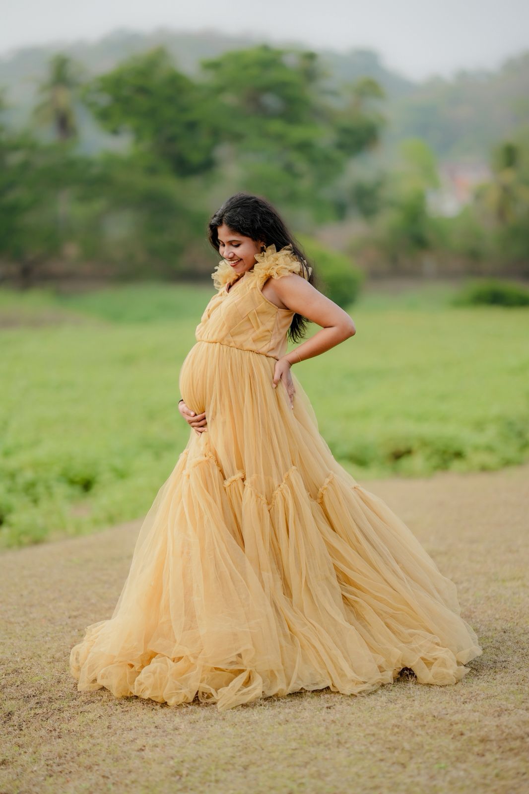 Gold flare Rentalgown