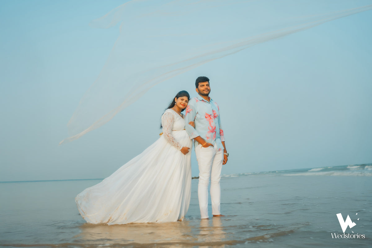 White Full Hand long Tail Rental Gown