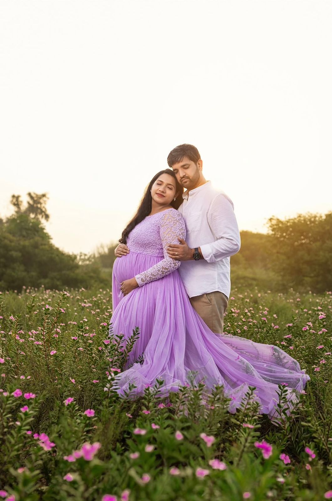 Lilac full hand netted gown
